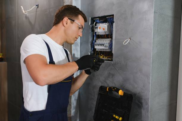 Best Ceiling Fan Installation Electrician  in Oak Grove Heights, AR